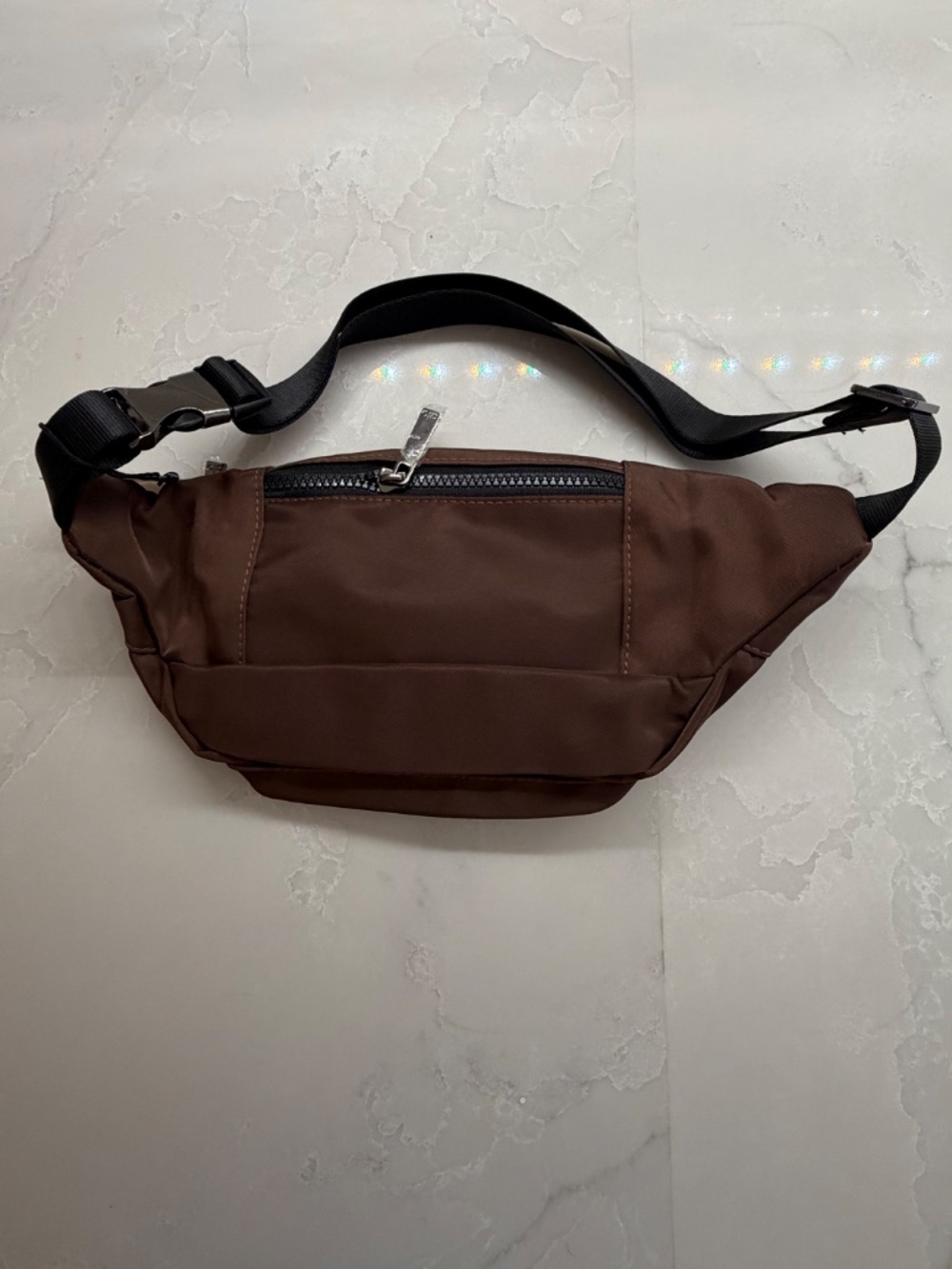 ALO Yoga Fanny Pack Brown - 3 Pockets - Picture 5 of 7